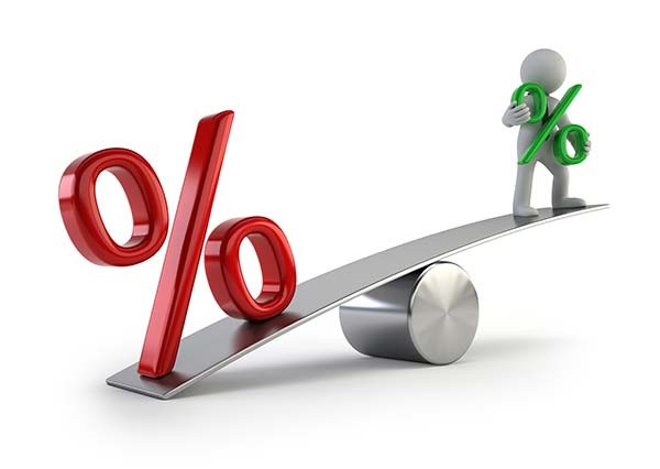 Which is better: a fixed or variable mortgage rate?